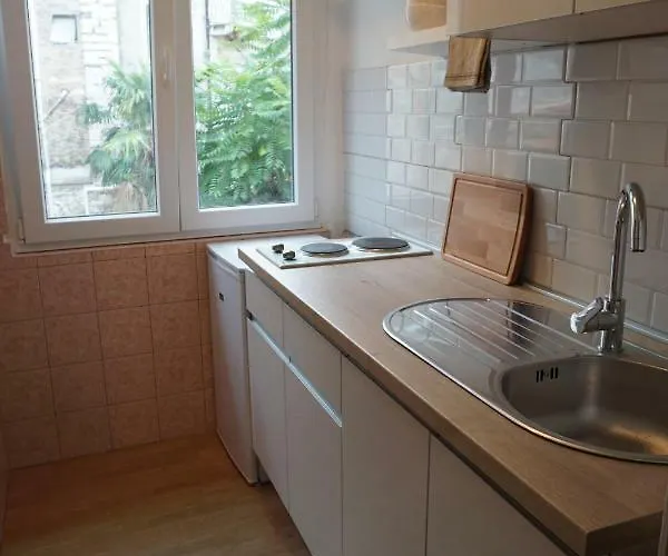 Corto Apartman *